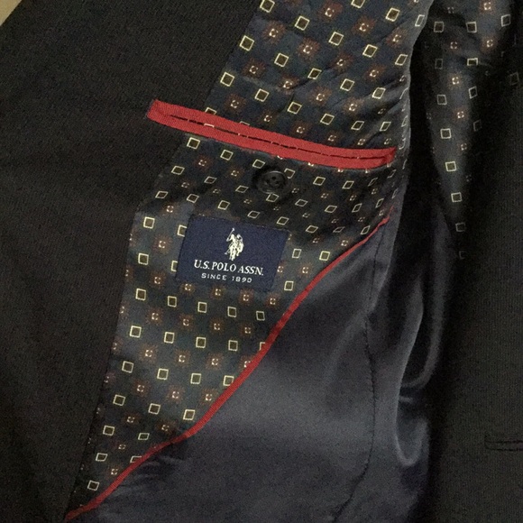 U.S. Polo Assn. 3 Piece Black Suit - Picture 5 of 12